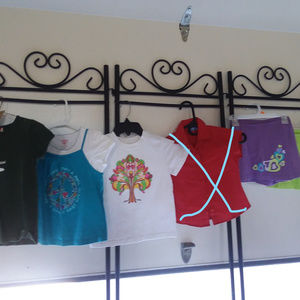 Size 5T ,5/6 girls lot of tops & skirts